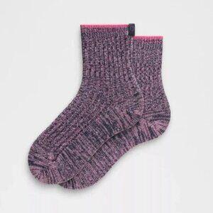 NWT Lululemon Women's Ragg Socks Size Small (TUMU/RAPI) *RN 106259